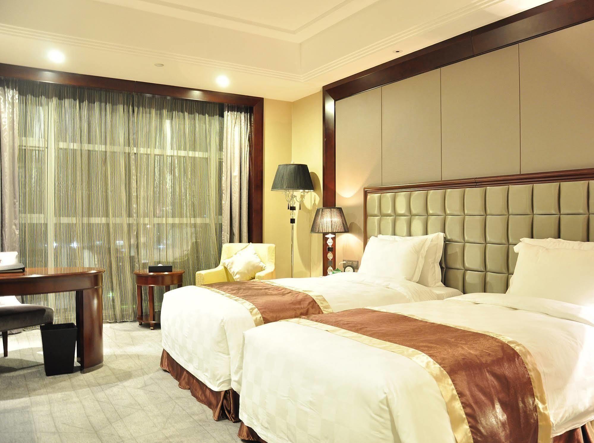 Shenzhen Baohengda International Hotel Luaran gambar