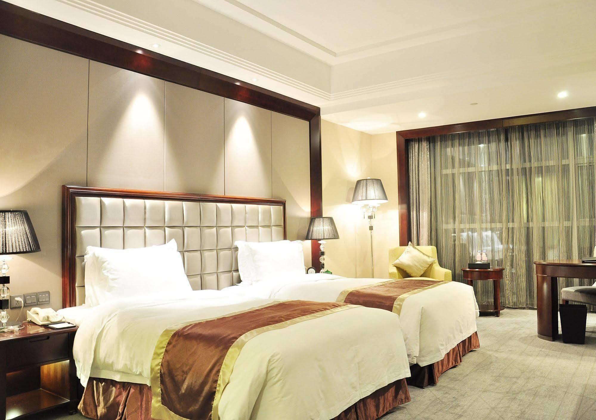 Shenzhen Baohengda International Hotel Luaran gambar