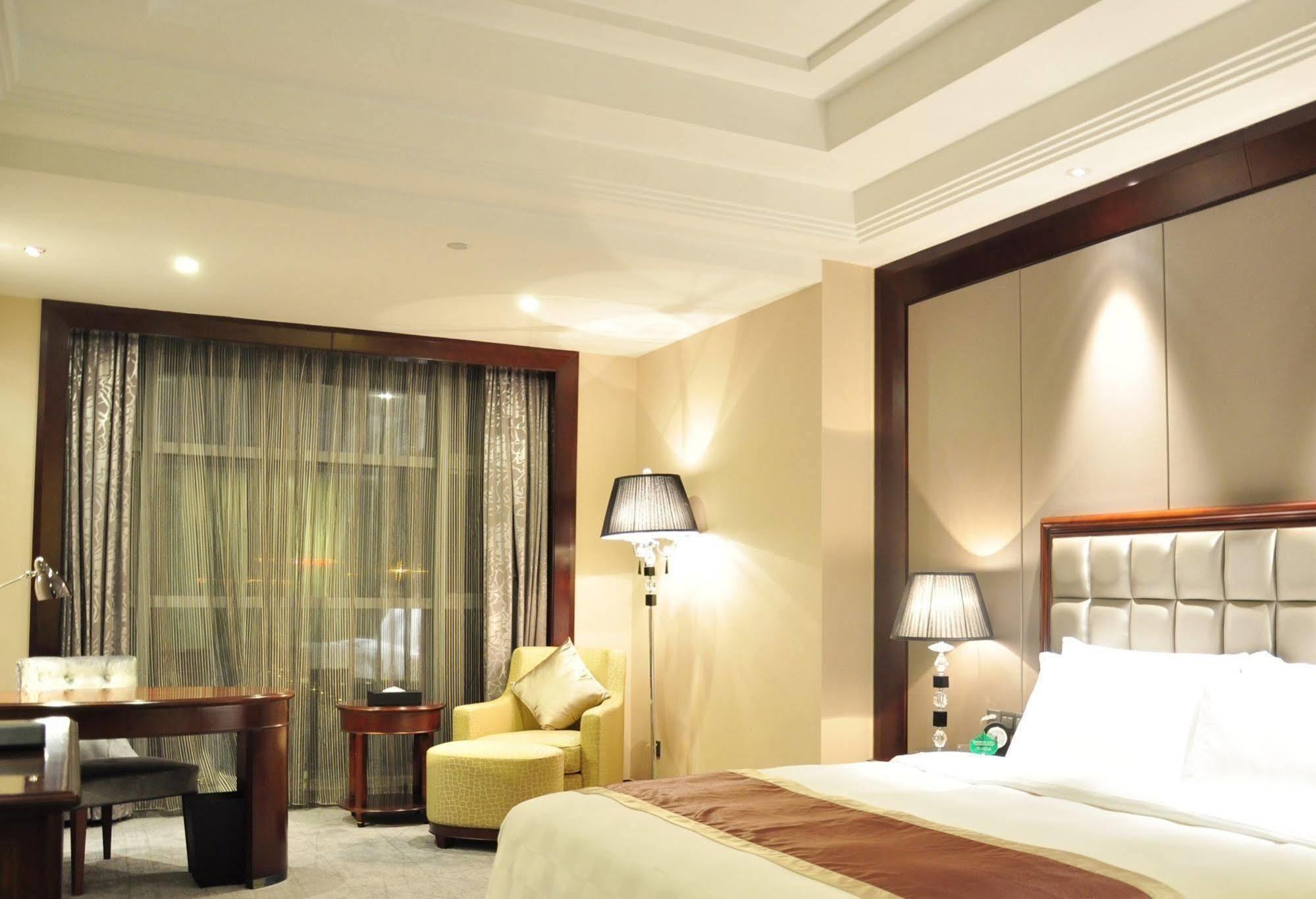 Shenzhen Baohengda International Hotel Luaran gambar